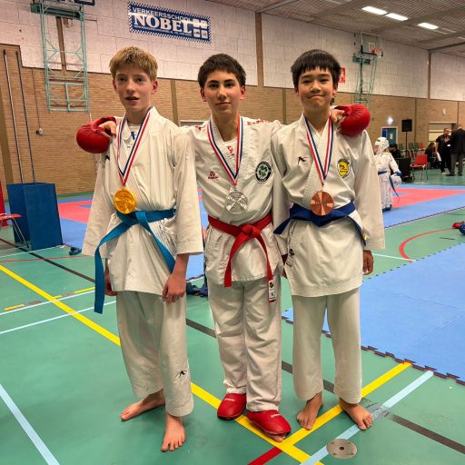 Reinier met de gouden plak uiterst links.